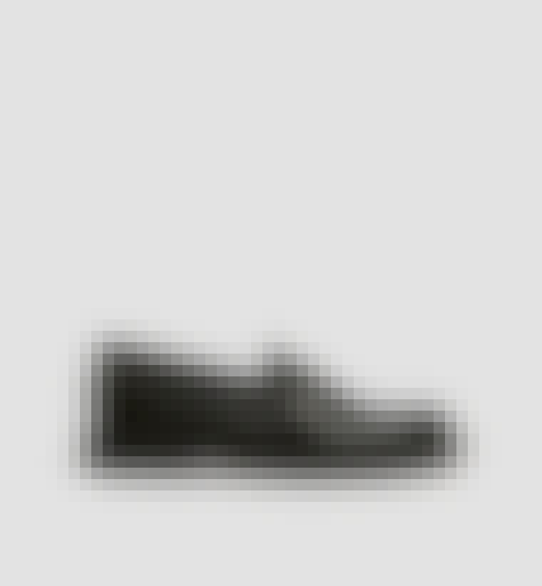 Sorte loafers med nitter