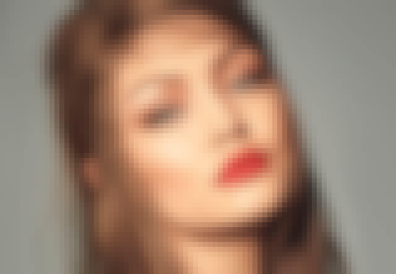 Gigi hadid og Maybelline laver makeup: Gigi X Maybelline