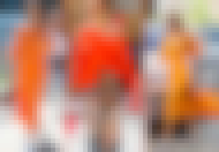 Oransje antrekk