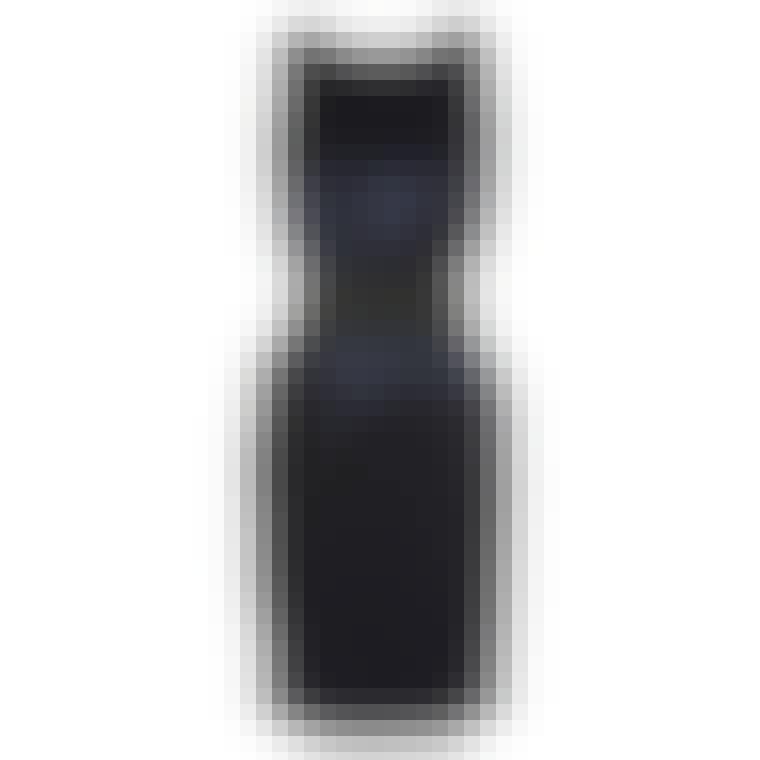FARGER: Kjole fra Topshop, cirka 700 kroner.