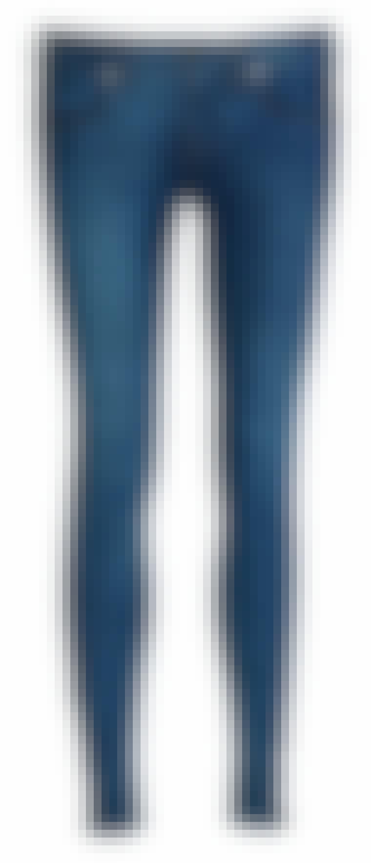 1. Smale jeans
Jeans med smale ben er og blir en gjenganger. Bruk dem til dine favorittstøvletter til og et kult belte i livet.Bukse fra Stella McCartney, 3.050 kroner.