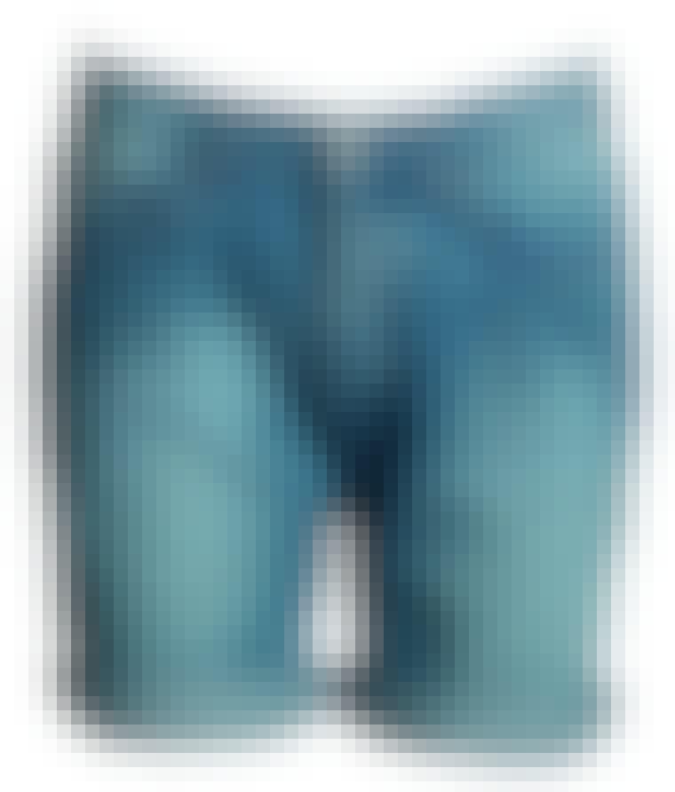 Denimshorts fra Bik Bok, 499 kroner.