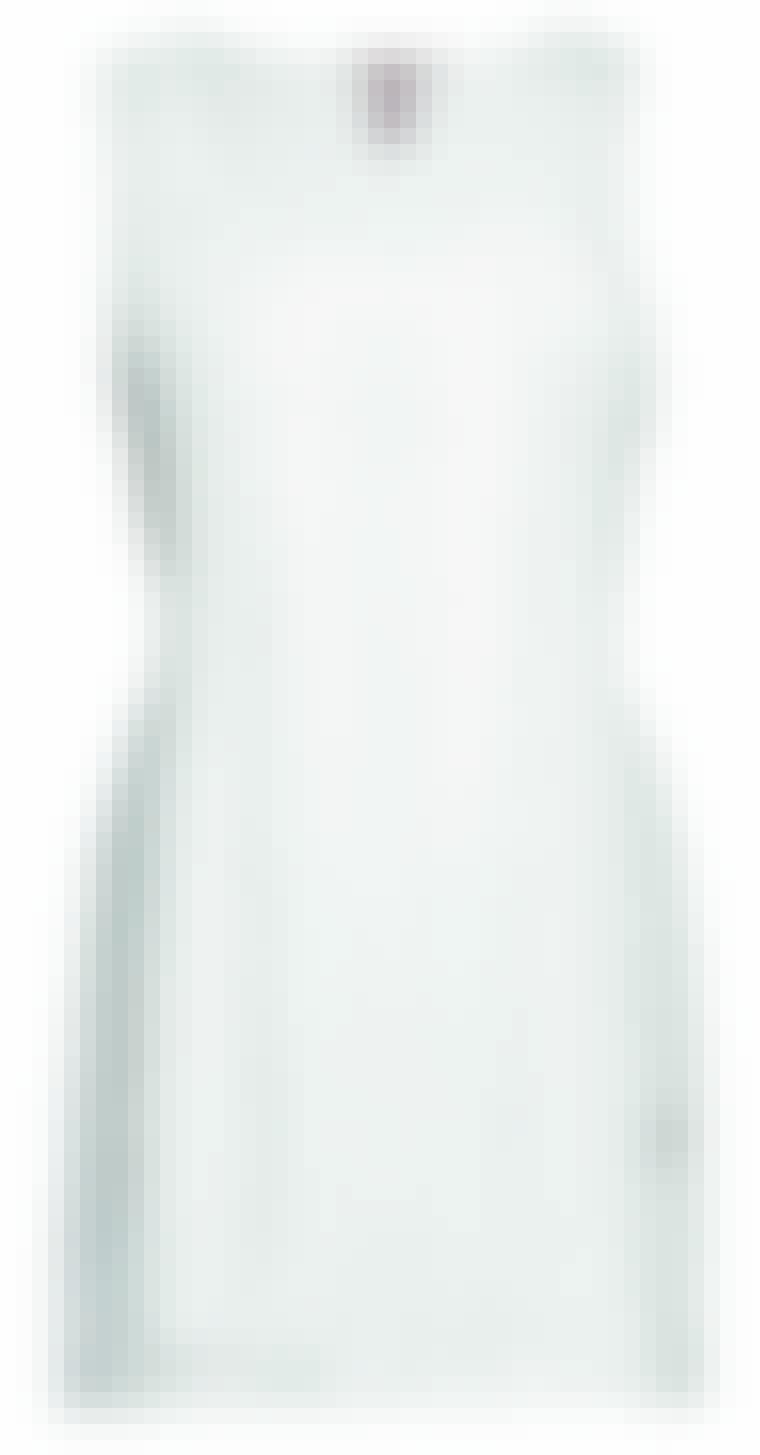 En lang, hvit singlet passer til det meste. Hullete singlet fra H&M, 149 kroner.
