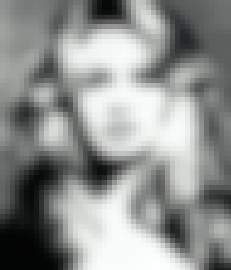 Og Gud skapte kvinnen het filmen fra 1956 som Brigitte Bardot fikk sitt gjennombrudd med. Og han fikk det til bra når man ser på skjønnheten.