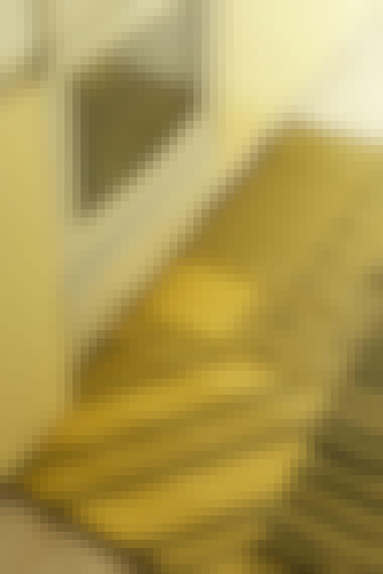 C12