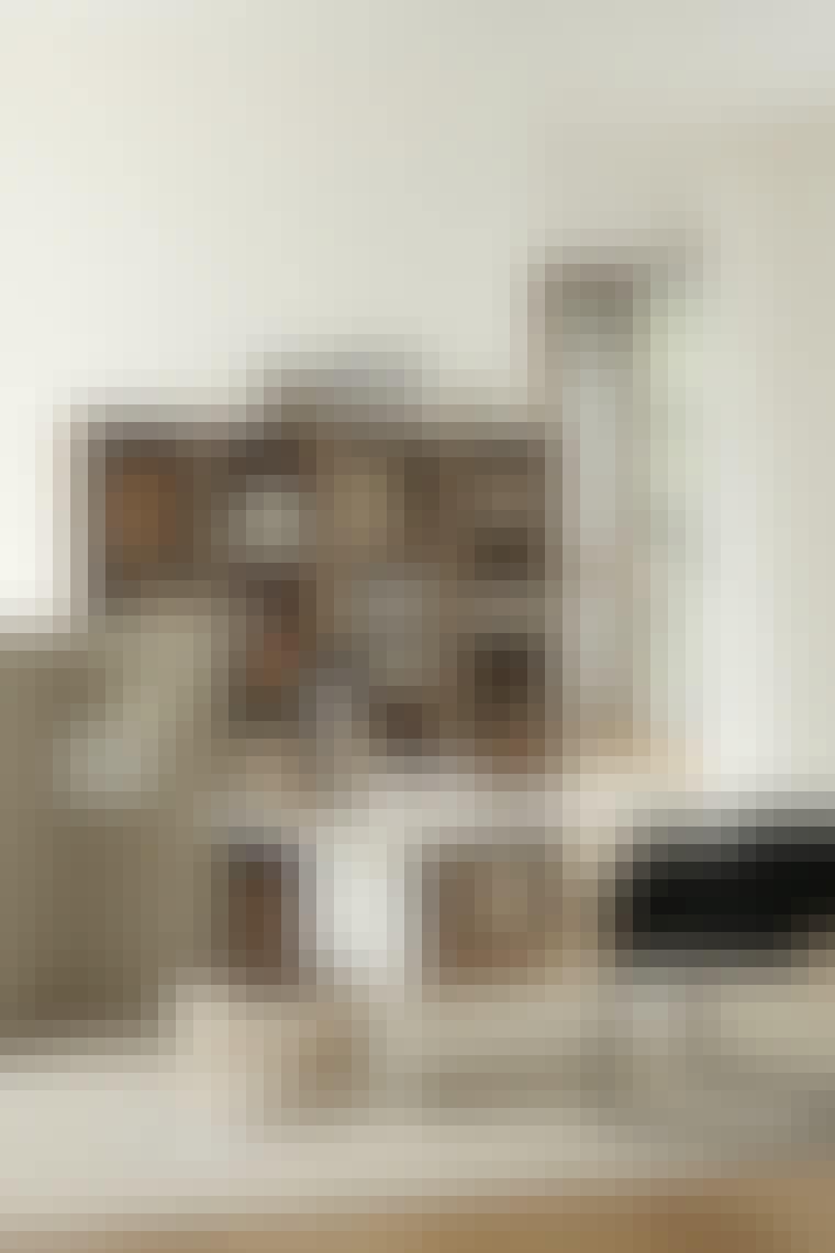 7003B_01