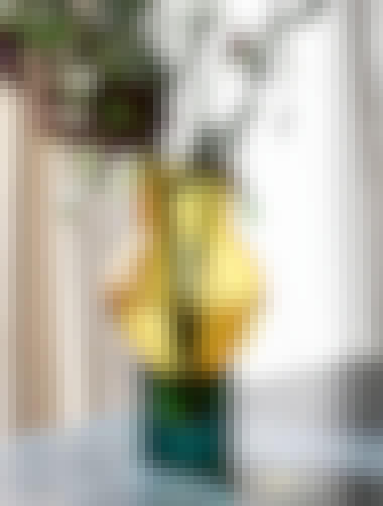 vase