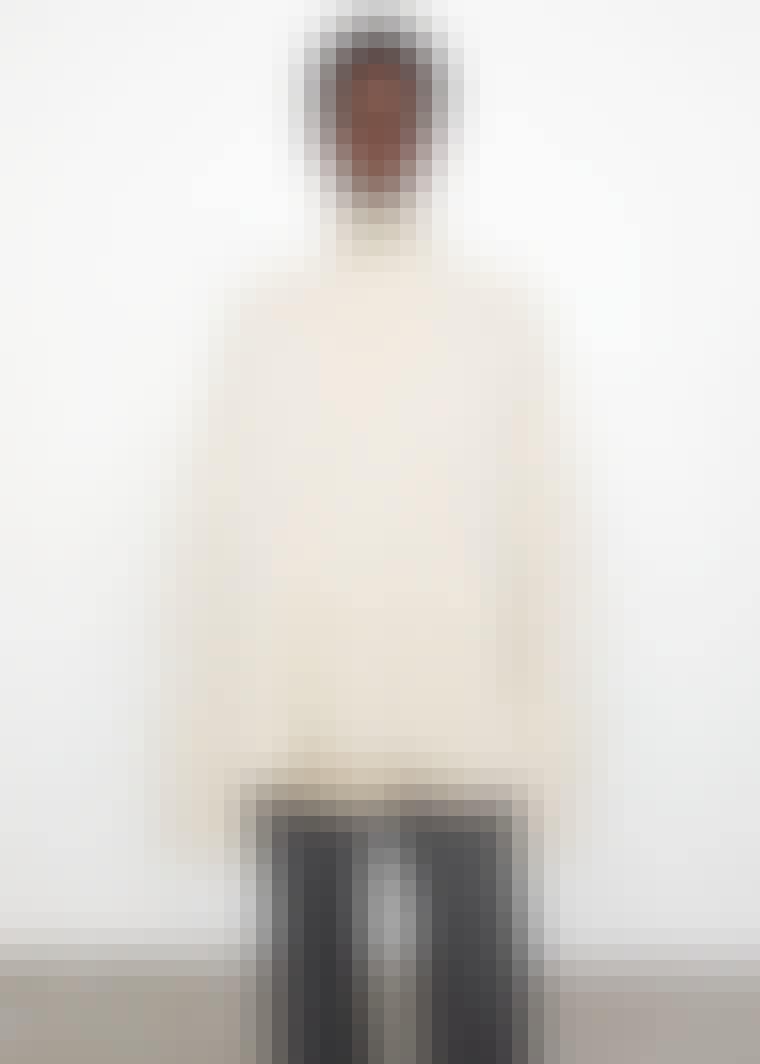 Toteme_PF21_HEAVY_CASHMERE_TURTLENECK_213-562-763_CASHMERE_CITY_WHITE_194_2_1080x