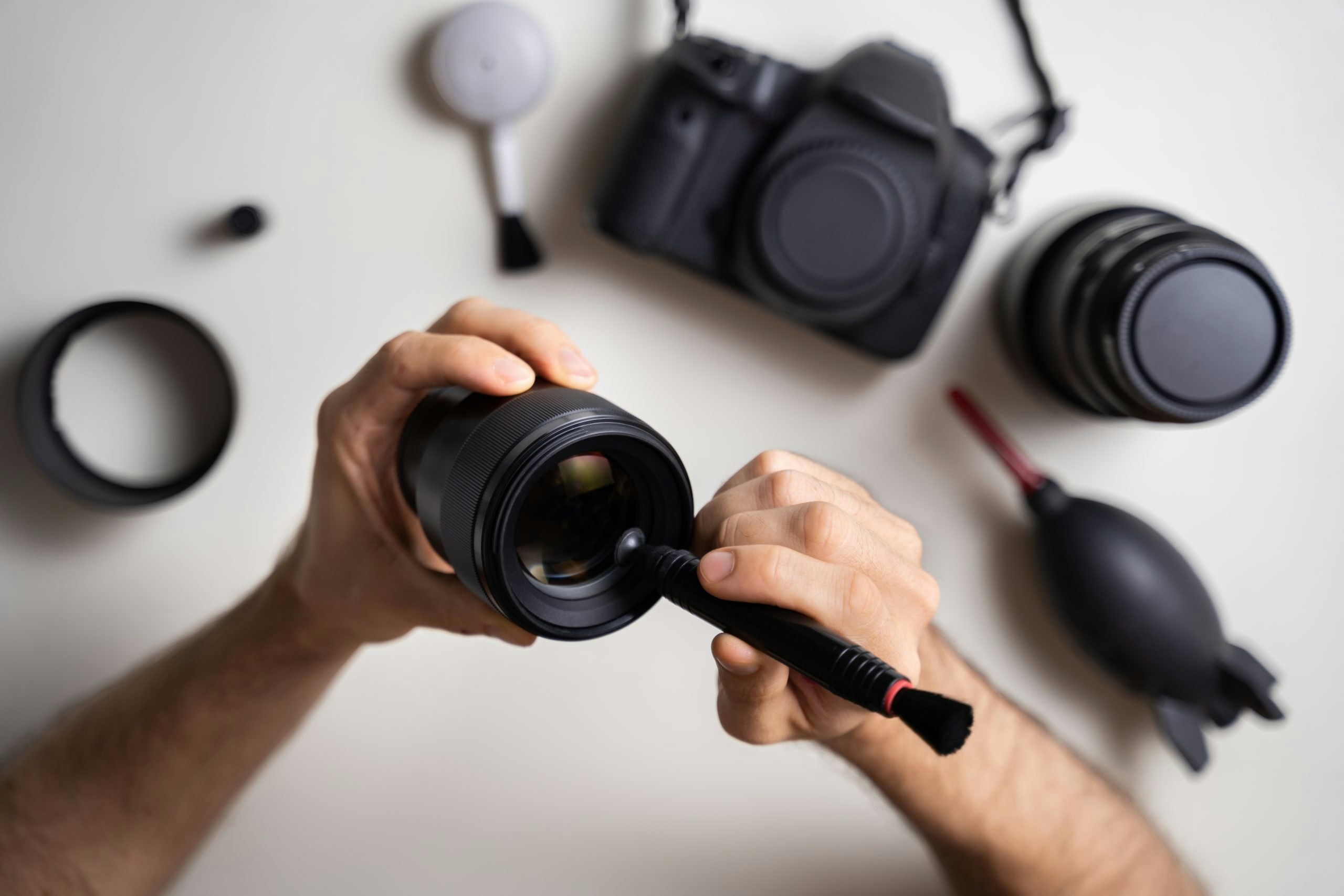 Slik fjerner du støv på bildebrikken | digital-foto.no