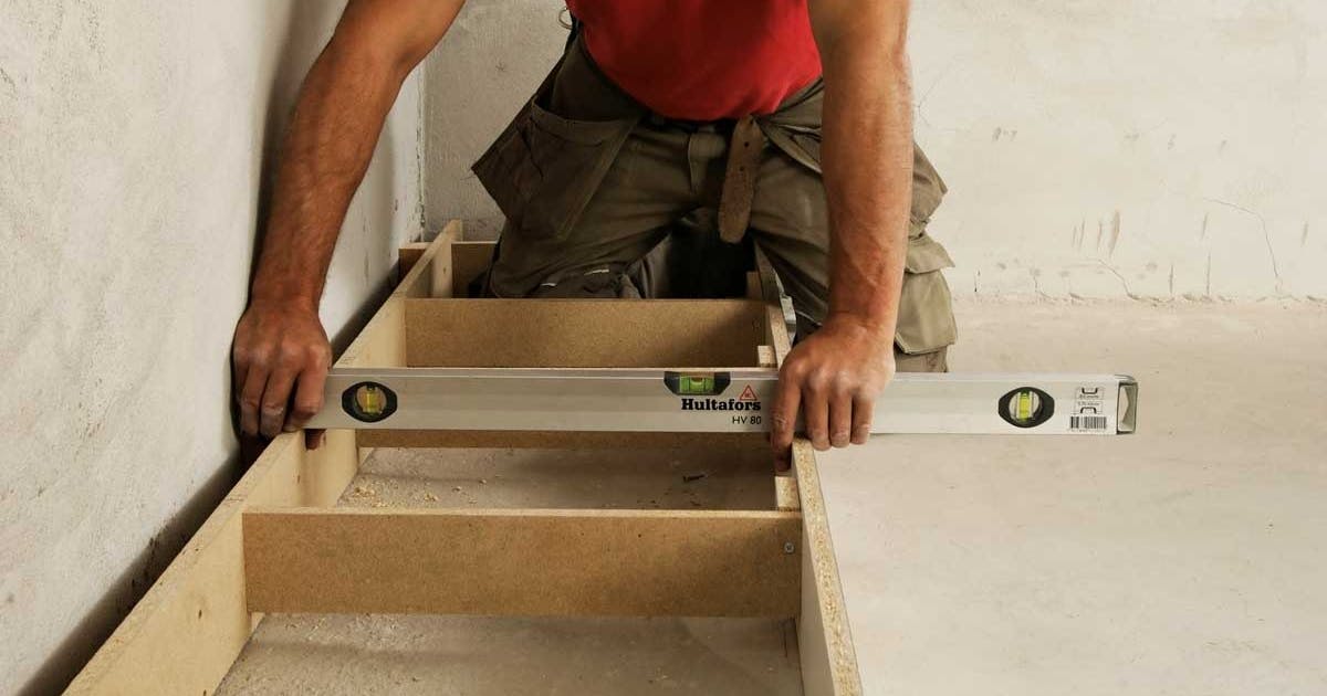 Lage sokkel til kjøkken Lage sokkel til kjøkken