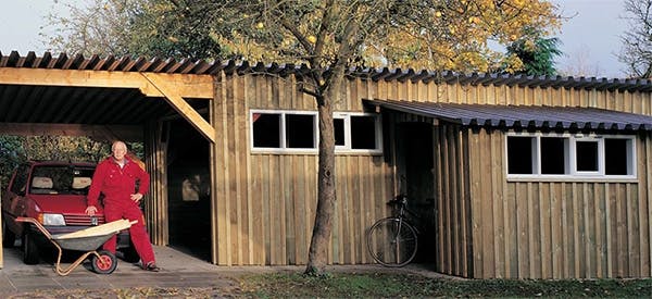 Carport med redskabsrum