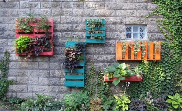 Paller plantekasser bed planter have