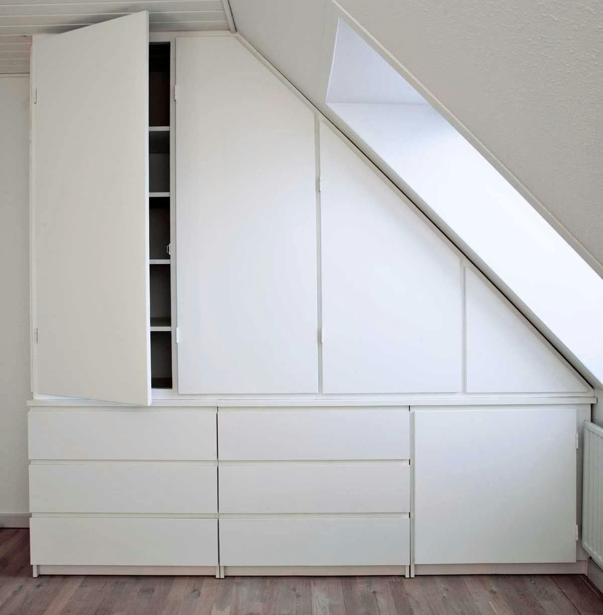 Skab af mdf-plader