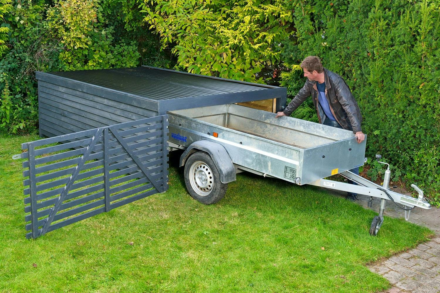 Smart-garage-til-traileren1 Når traileren ikke er i brug, står den godt beskyttet i sin egen elegante garage.