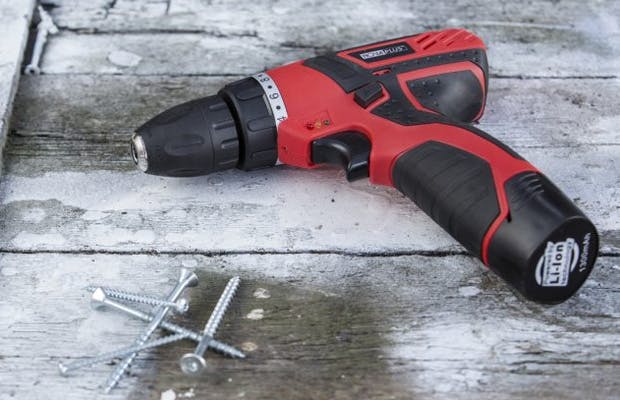 novaplus-skruemaskine_dk-630×400 NOVAPLUS bore-/skruemaskinen med det holdbare Li-Ion batteri.