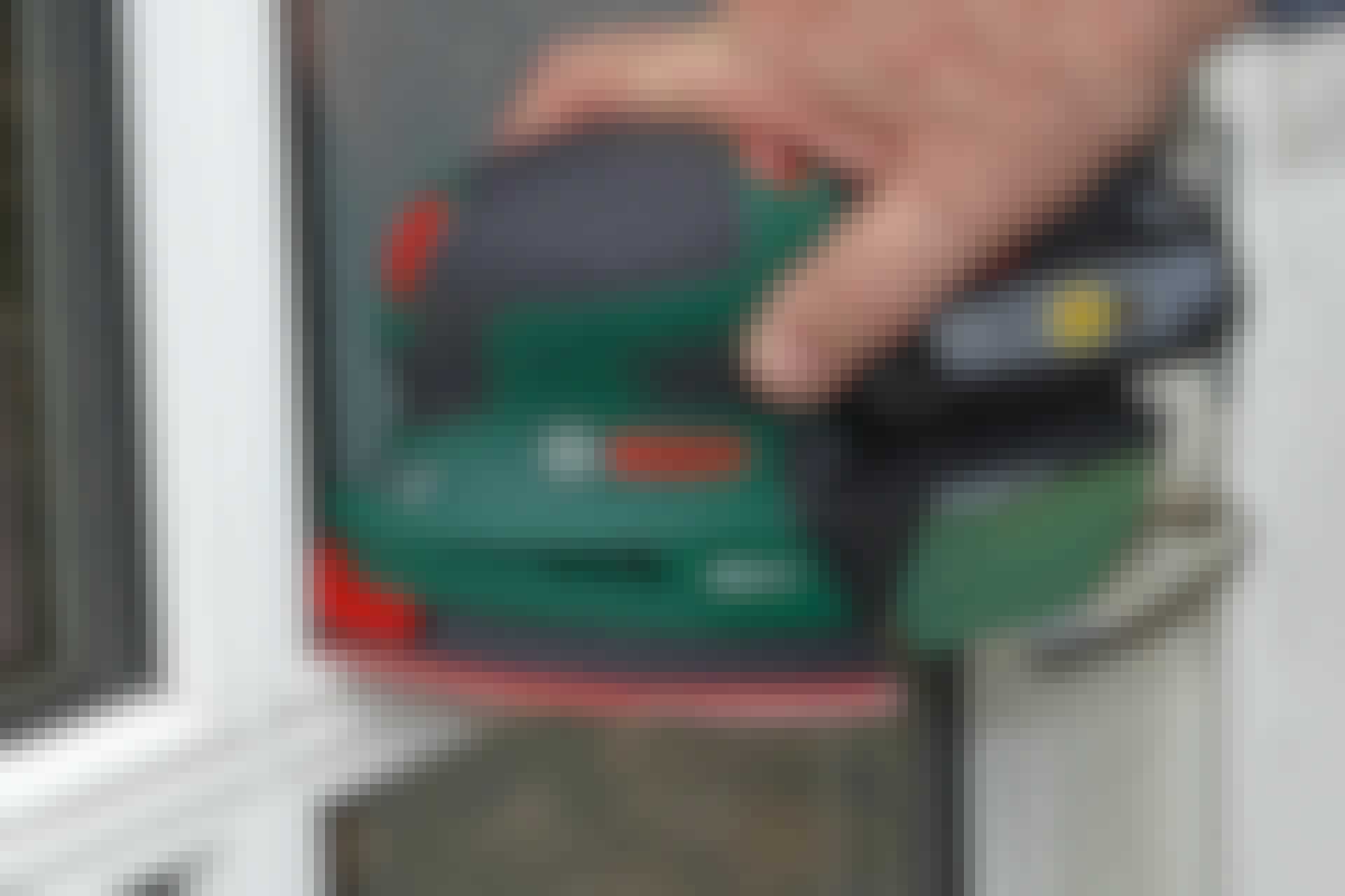 Eksentersliper eller plansliper Eksentersliper eller plansliper