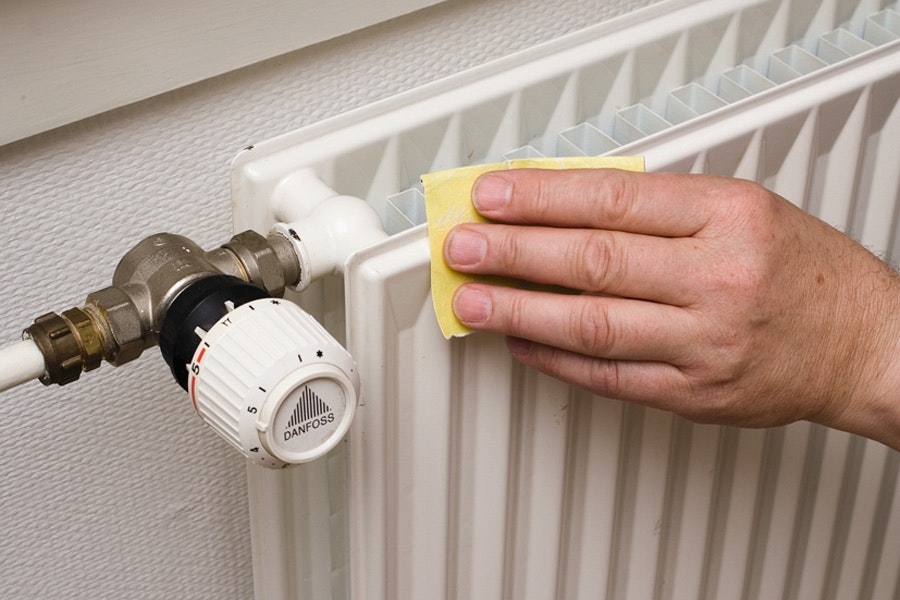 Sådan maler du rør og radiator | Gør Det Selv