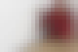 Sprekk mellom gulv og fotlist Sprekk mellom gulv og fotlist
