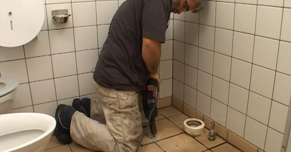 Vanntilkobling toalett Vanntilkobling toalett