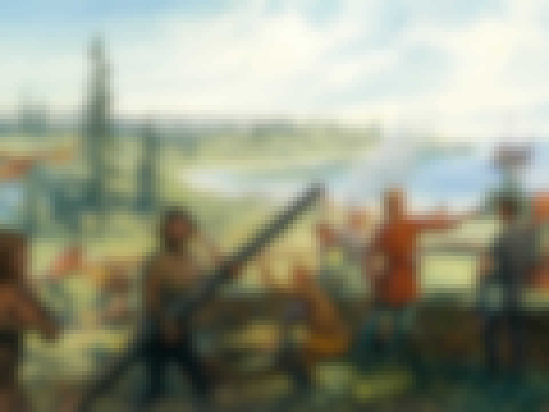476