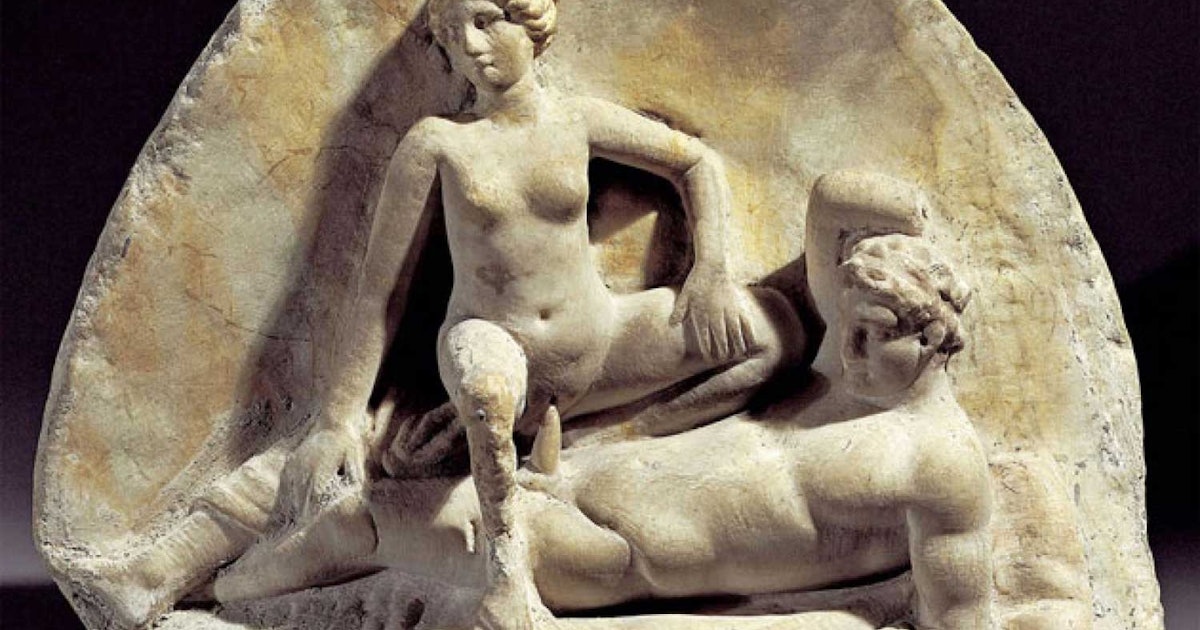 Biyskdan haqiqiy uy qurilishi porno Nafosat bilan porno toplami