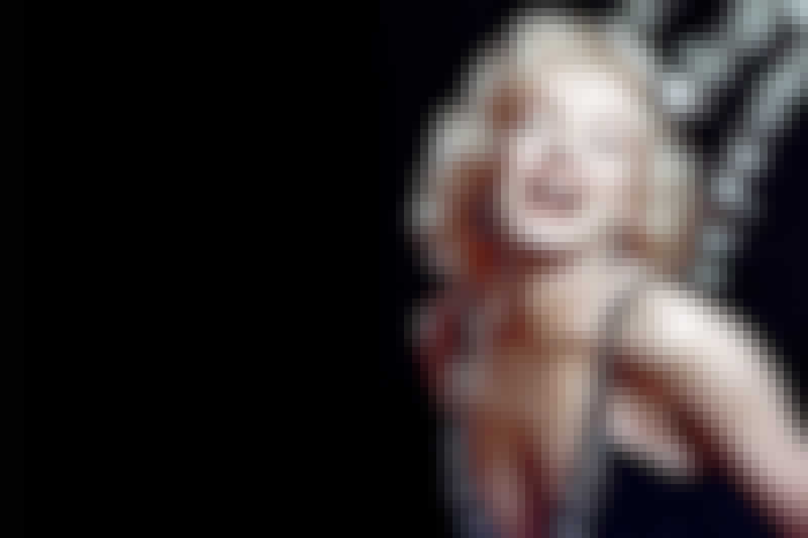 Marilyn Monroe black background Marilyn Monroe black background