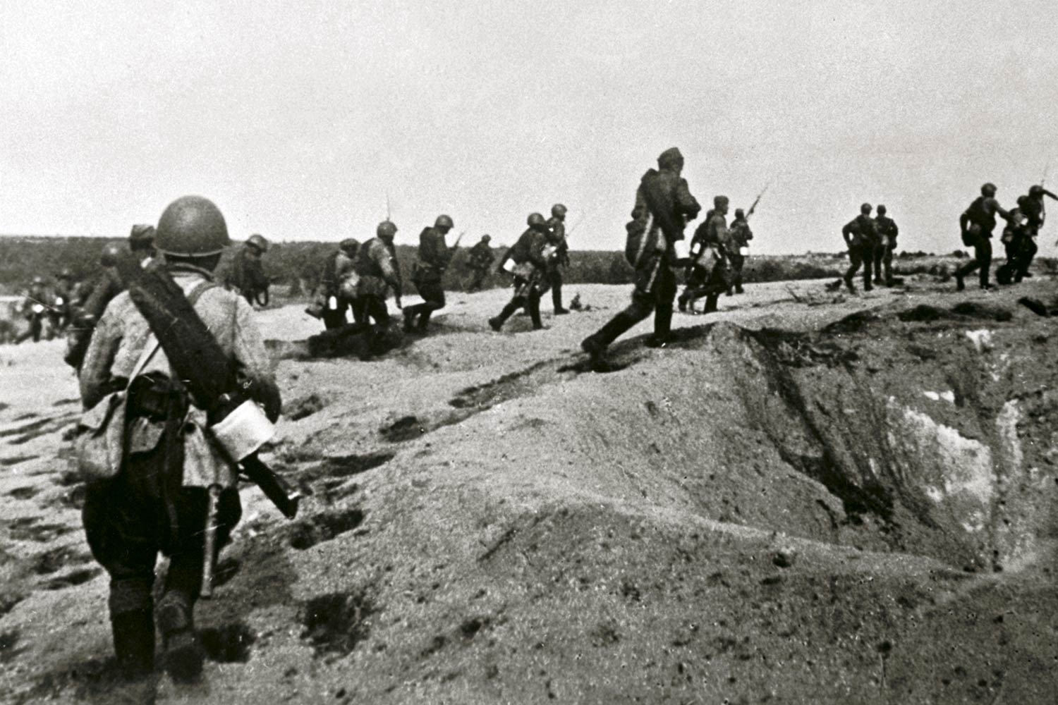 Ikki ayol bilan porno kasting