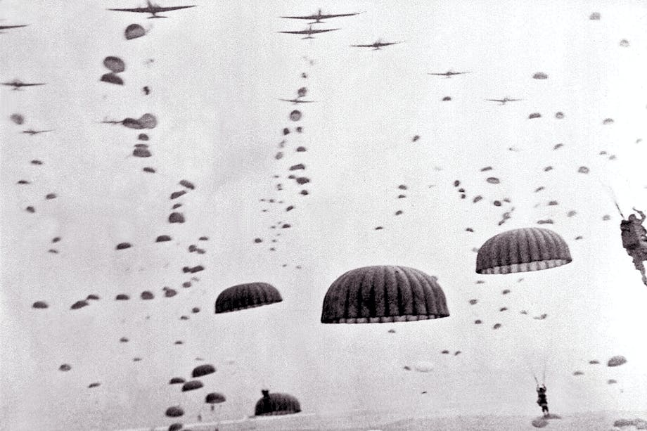 operation Market Garden, andra världskriget. Fallskärmsfällning över Nederländerna. operation Market Garden, andra världskriget. Fallskärmsfällning över Nederländerna.