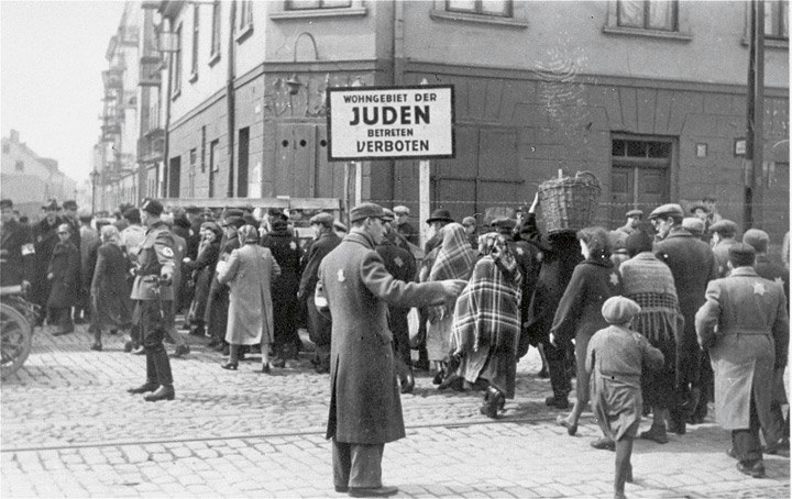 Nazisterna hade totalt 42500 läger | varldenshistoria.se