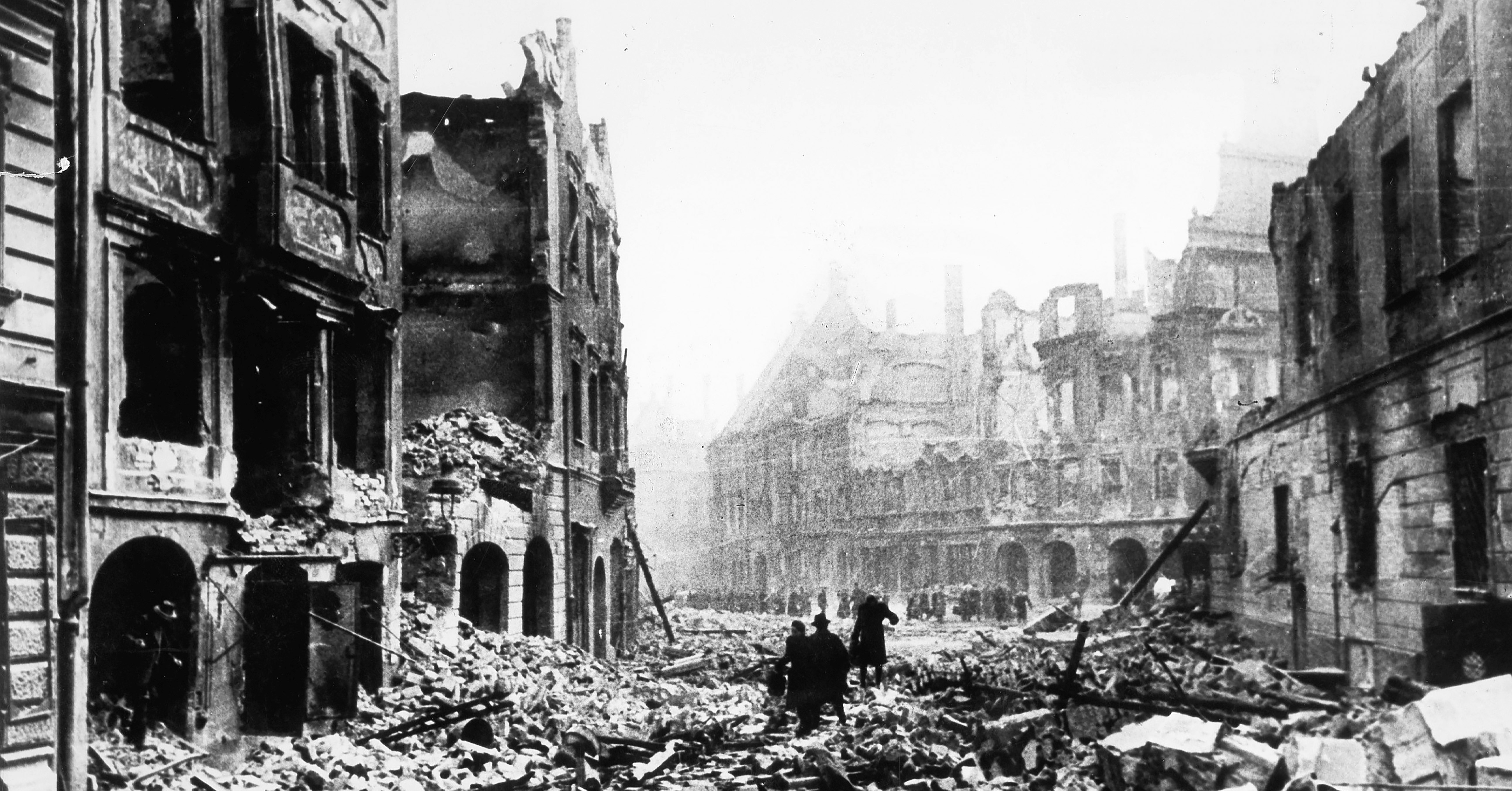 Berliini 1945: Toisen maailmansodan loppu | historianet.fi