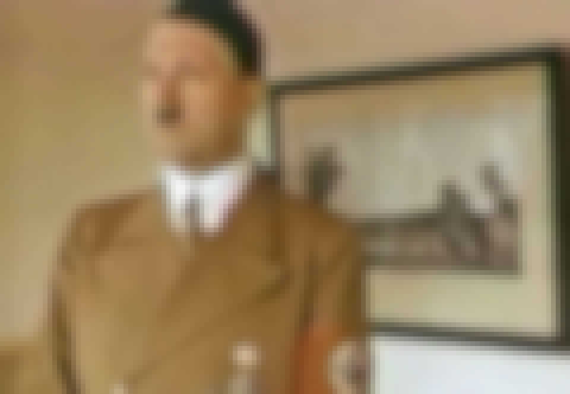 video29_hitler_top