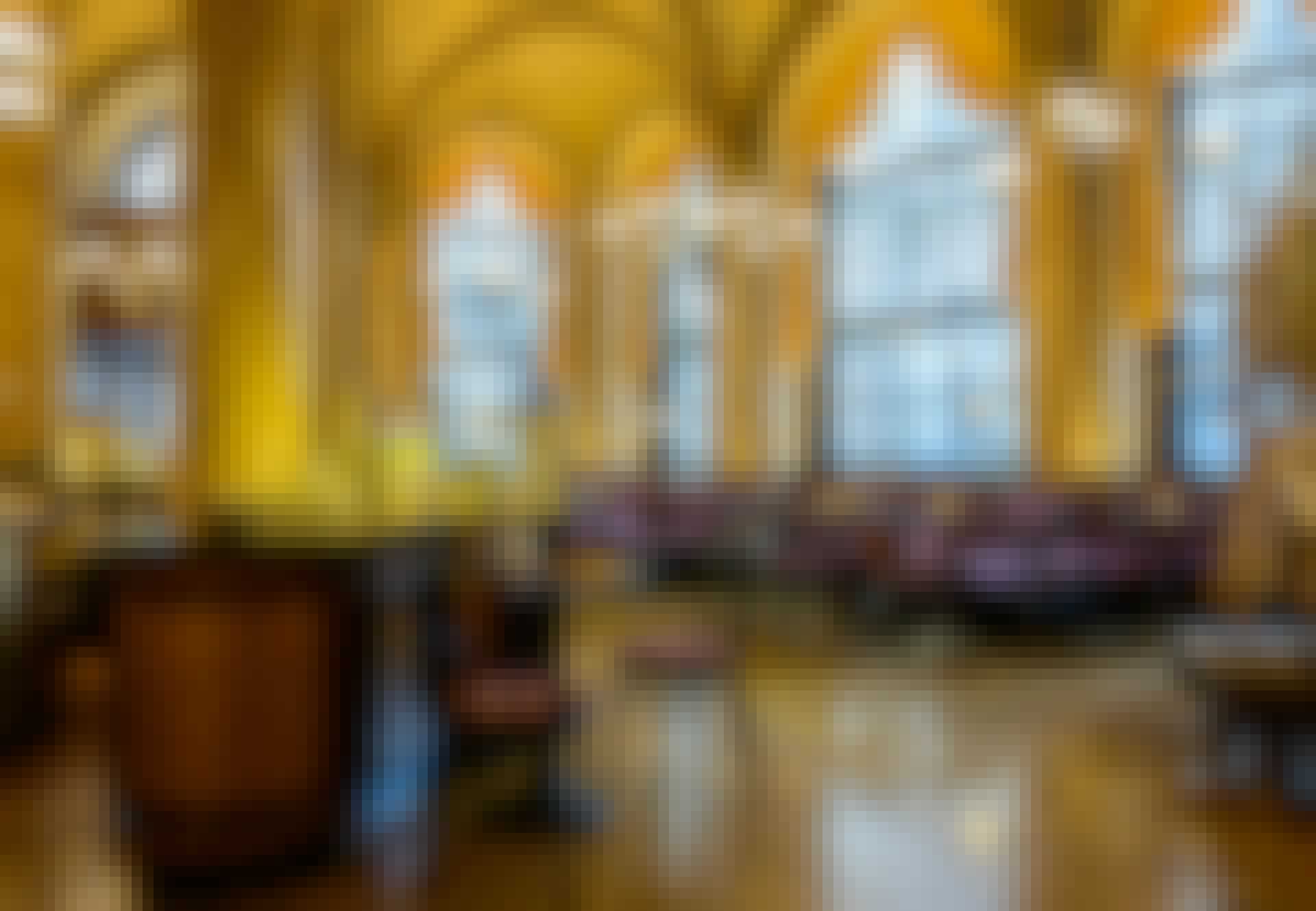 cafe-central_lead