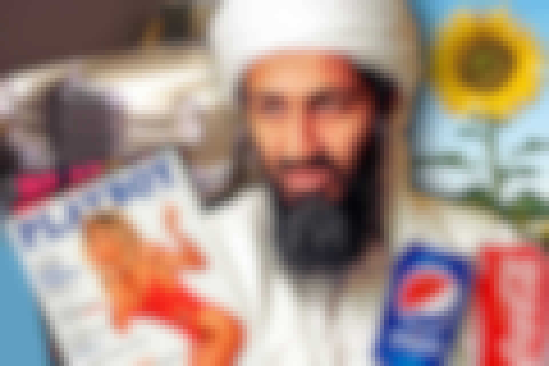 Bin-Ladin-FAKTA-Teaser Bin Laden, lehtiä ja limsaa