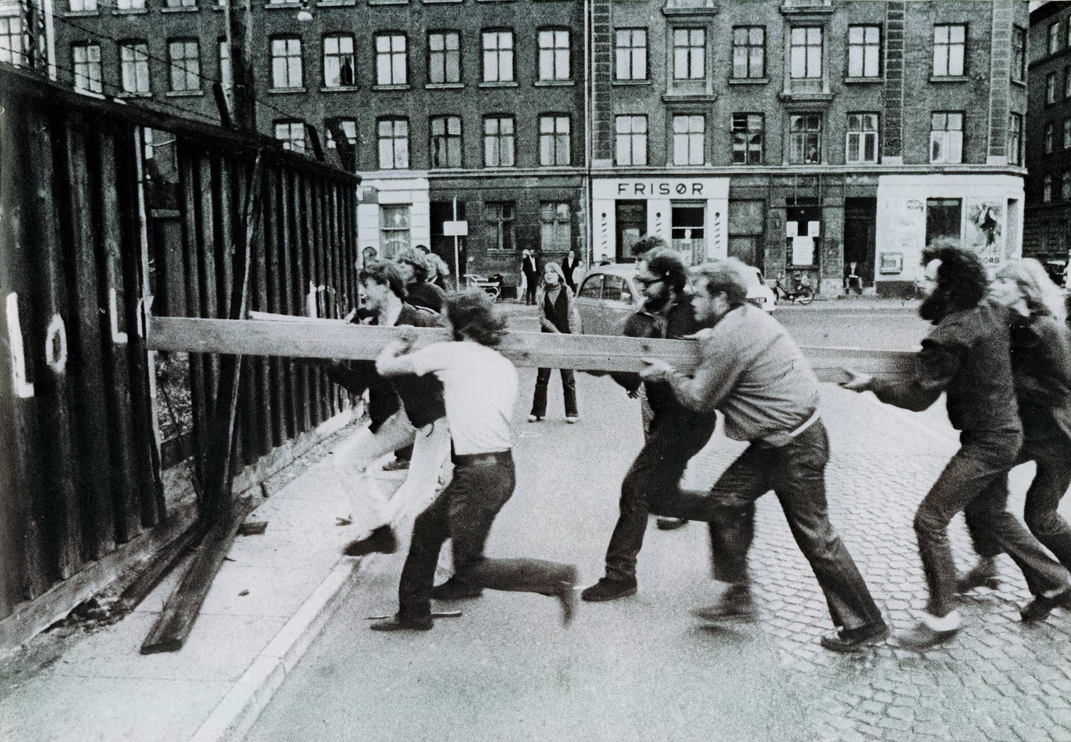 Xushbichim erkakni qutqaradigan jinsiy aloqa Jojalar hojatxonada qanday onanizm qiladi