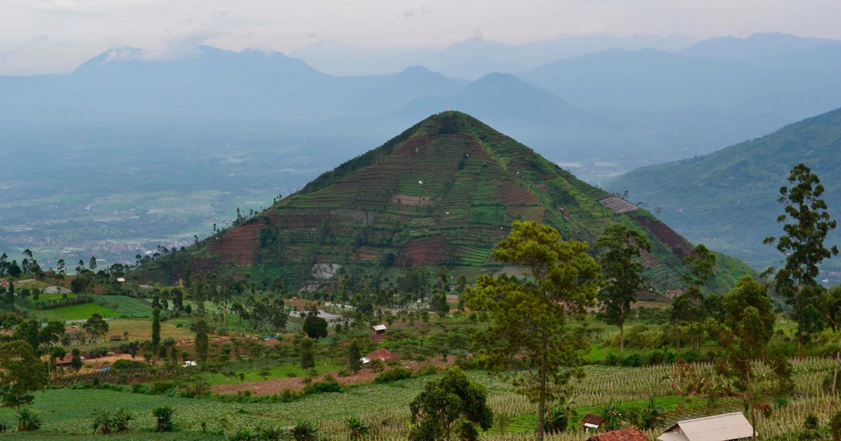 The discovery of the oldest pyramid in the world has been widely criticized The discovery of the oldest pyramid in the world has been widely criticized