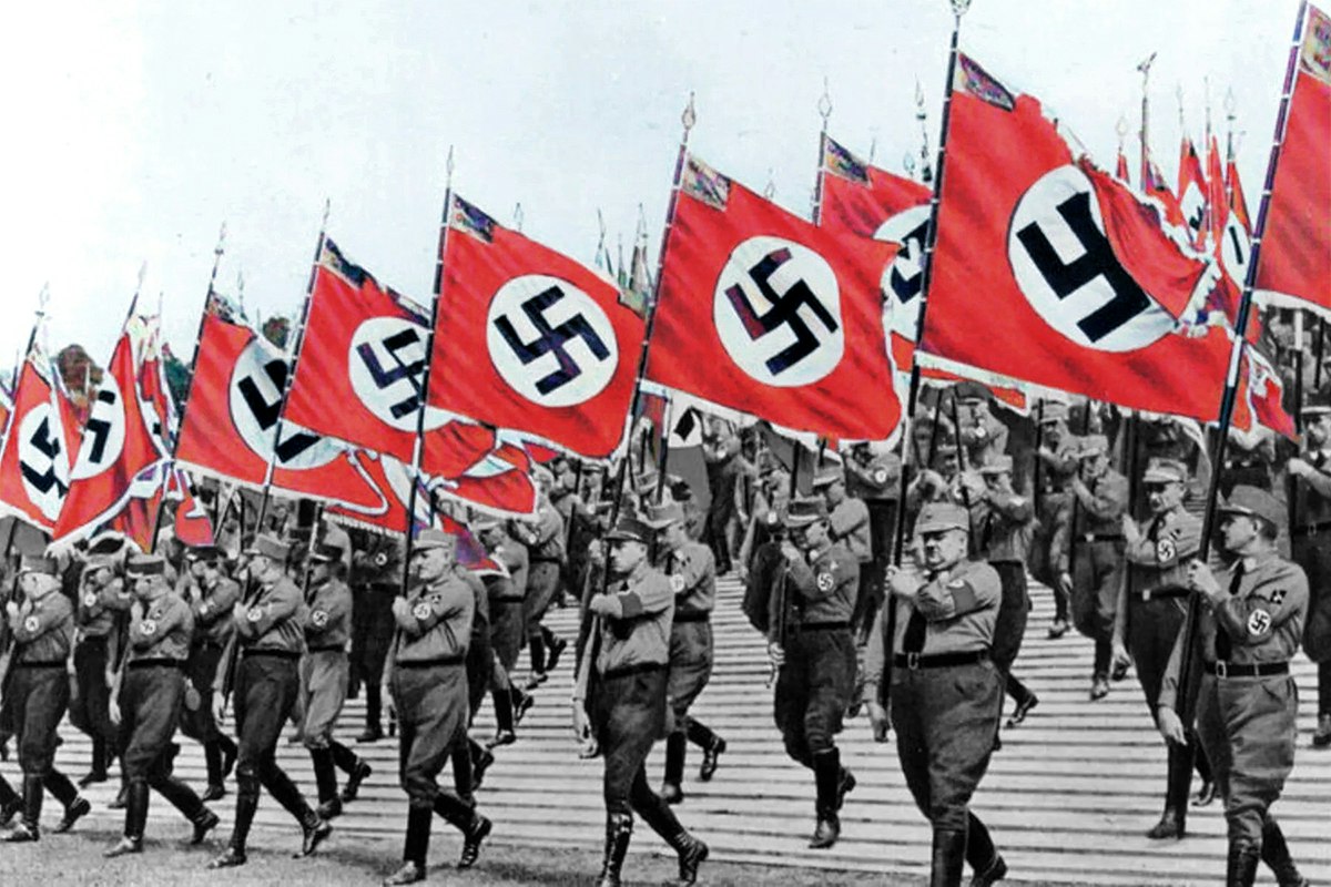 Nazistisk riksörn bärgas i Norge | varldenshistoria.se
