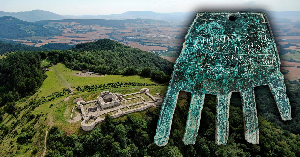 Inscripties op oude bronzen hand onthullen mogelijk oorsprong van het