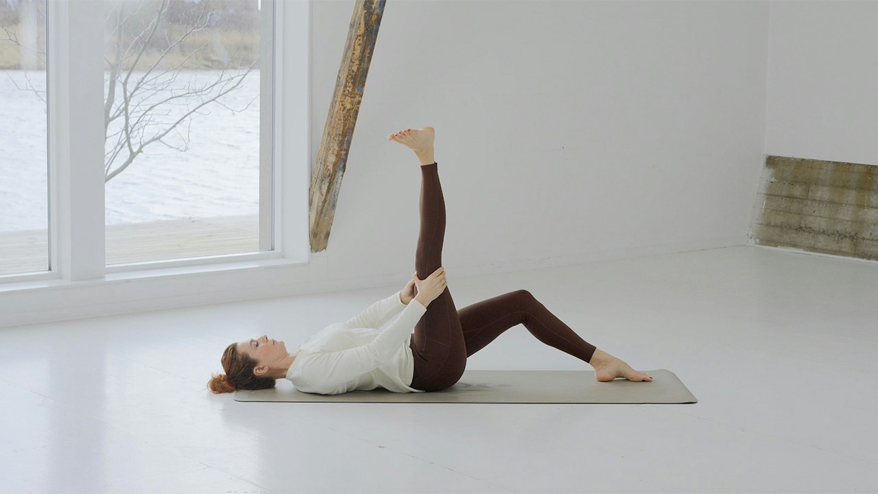 Keyhole legs – pilates-øvelse (video) | iform.dk