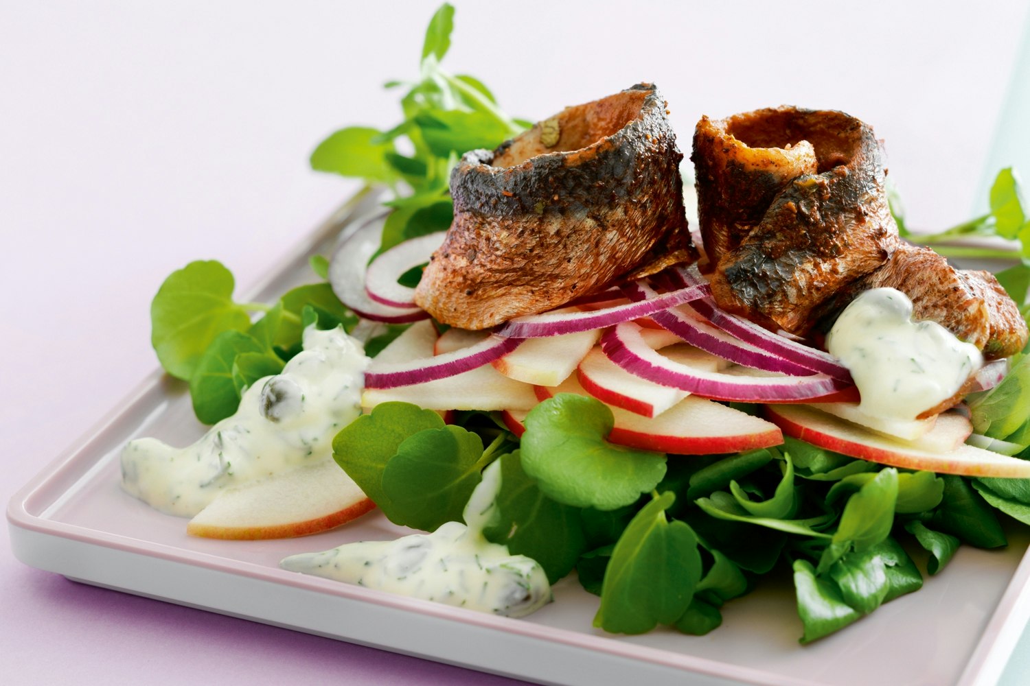 Grønnsakspai Med Quinoa Skorpe