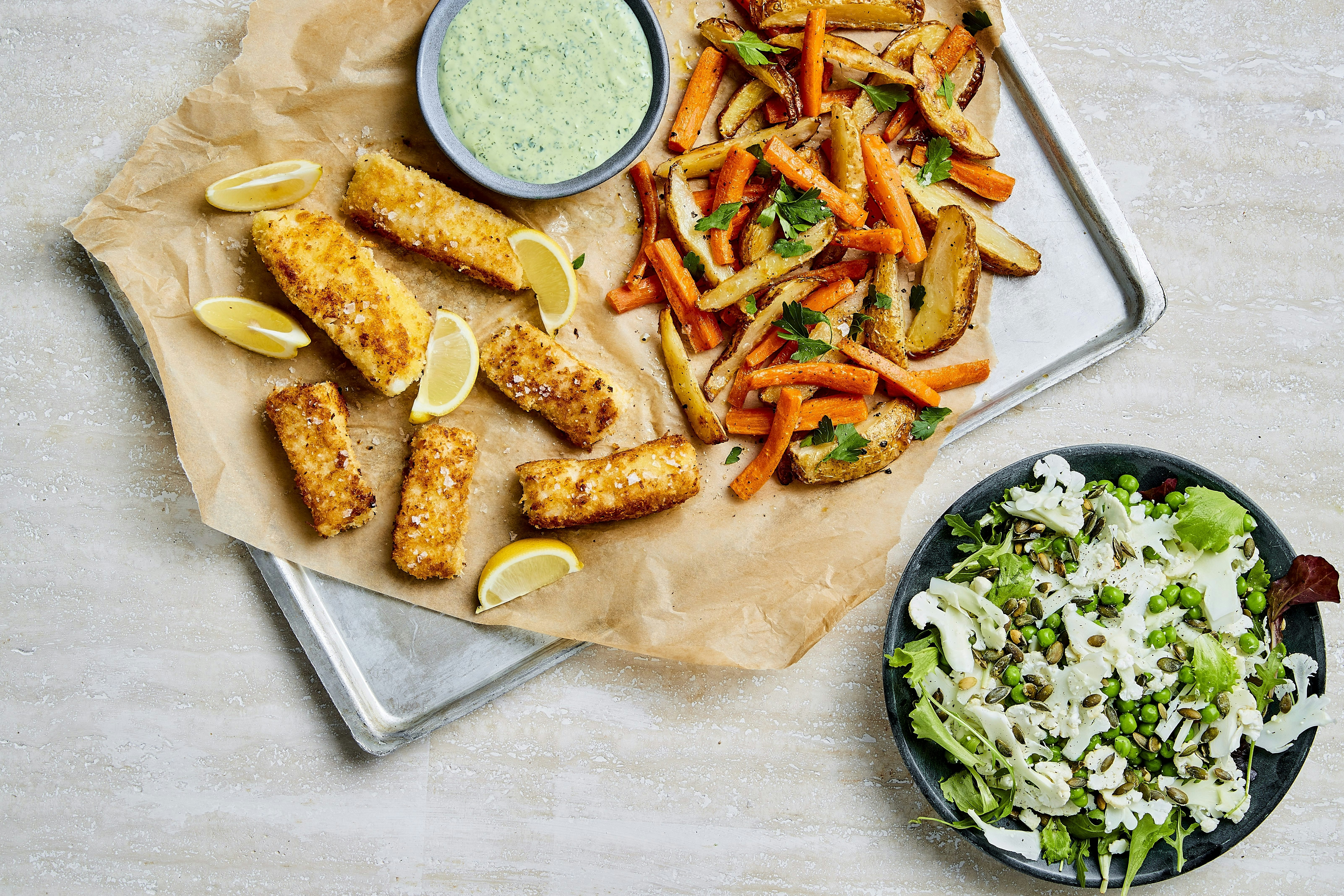 Fish and chips med grøn dip (opskrift) I FORM