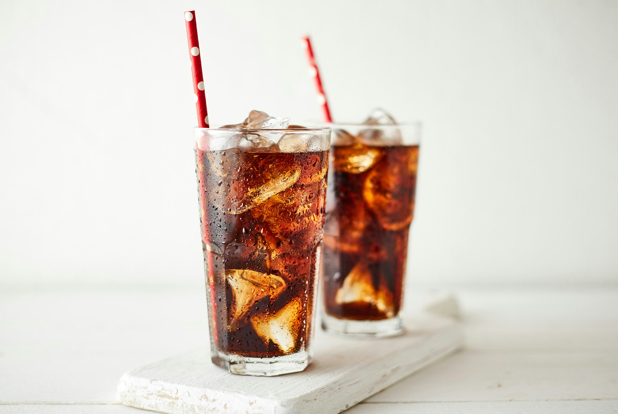 Er cola verre enn andre typer brus? | iform.nu
