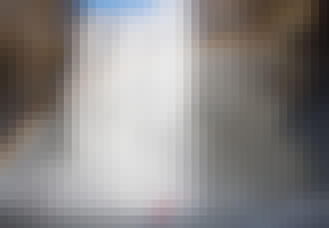 Vesiputouksen sateenkaari Vesiputouksen sateenkaari