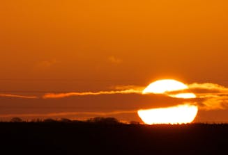 Hvor Kort Er Den Korteste Dag Vintersolhverv: Nu rammer årets korteste dag | Illvid.dk Hvor Kort Er Den Korteste Dag