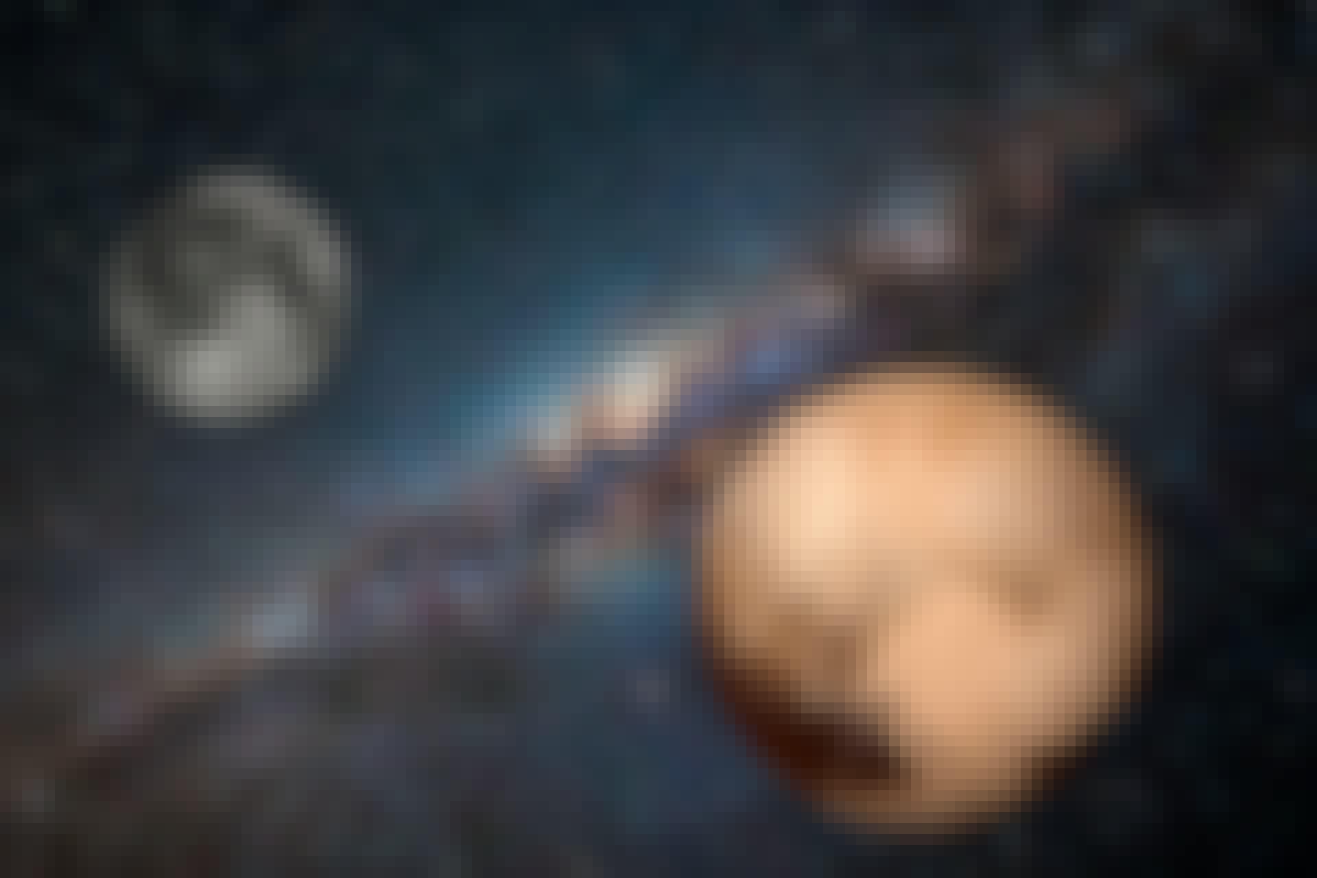 Kuu ja Pluto