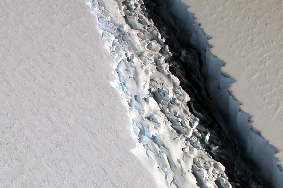 Larsen C crack NASA Larsen C crack NASA