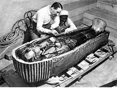 I Tutankhamons grav fant man over 3000 år gammel honning. I Tutankhamons grav fant man over 3000 år gammel honning.
