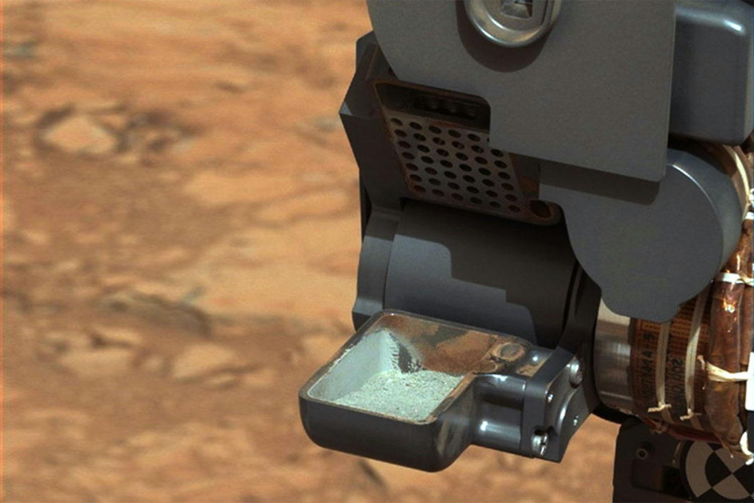 Blue dust on Mars Blue dust on Mars
