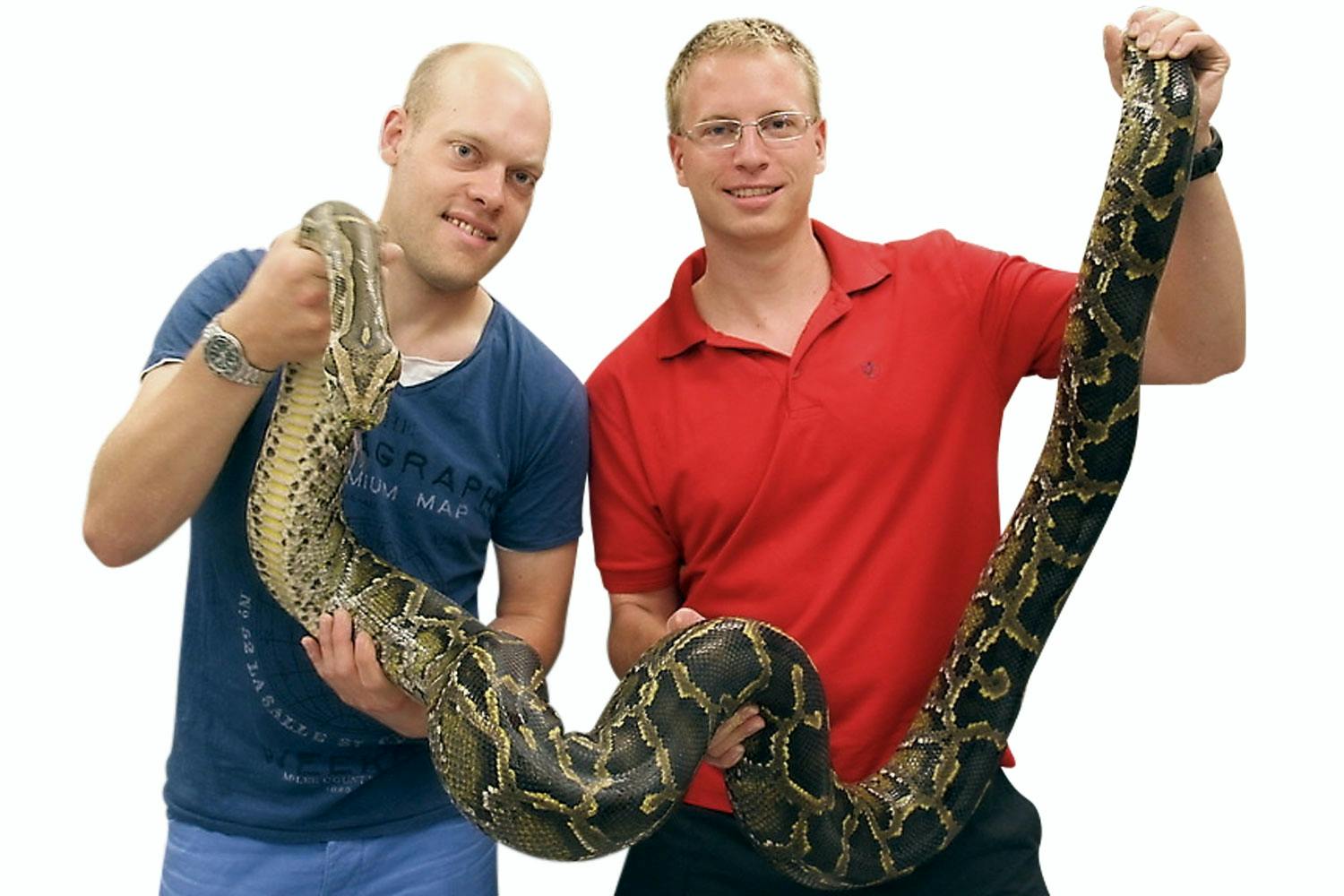 Scientists with python Scientists with python