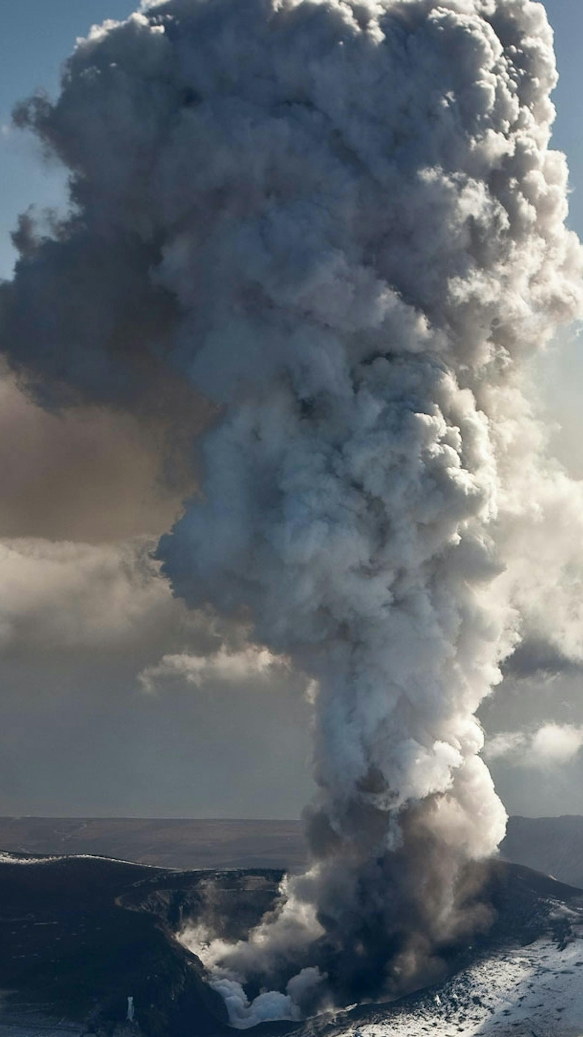 Tuhkapilvi Pysaytti Lentoliikenteen Tieku Fi