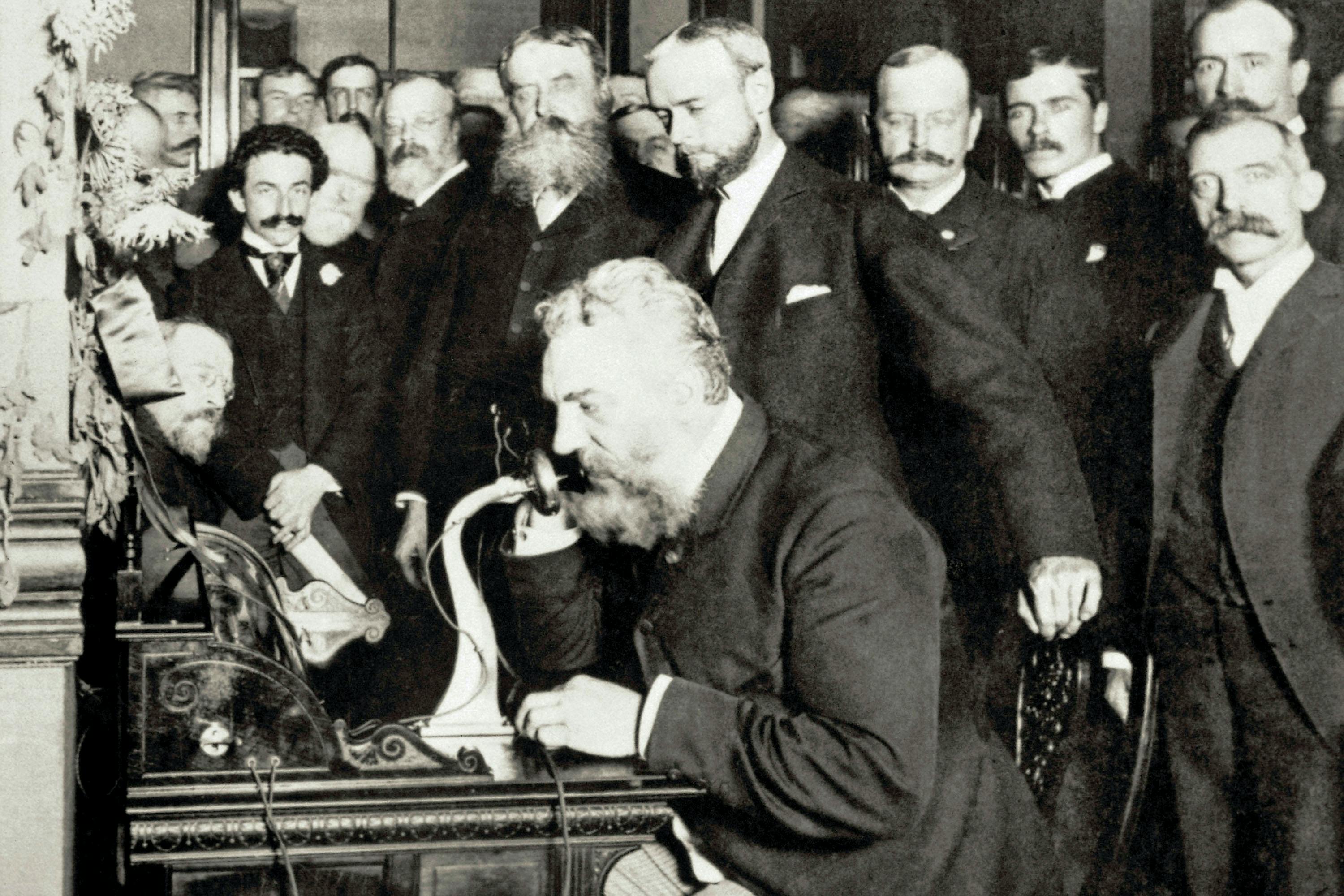 FRA ARKIVERNE: Kampen om telefonen | Illvid.dk